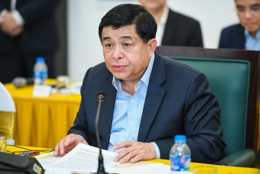 Đề nghị NVIDIA đẩy mạnh nghiên cứu, triển khai các dự án đầu tư về bán dẫn, AI vào Việt Nam