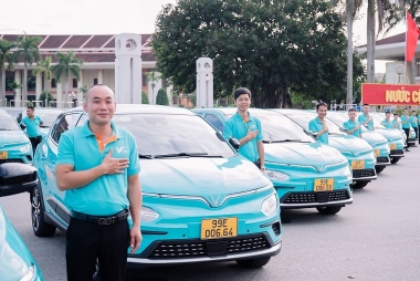 Nghiên cứu xu hướng tiêu dùng xanh của khách hàng khi lựa chọn dịch vụ taxi điện Xanh SM tại Việt Nam