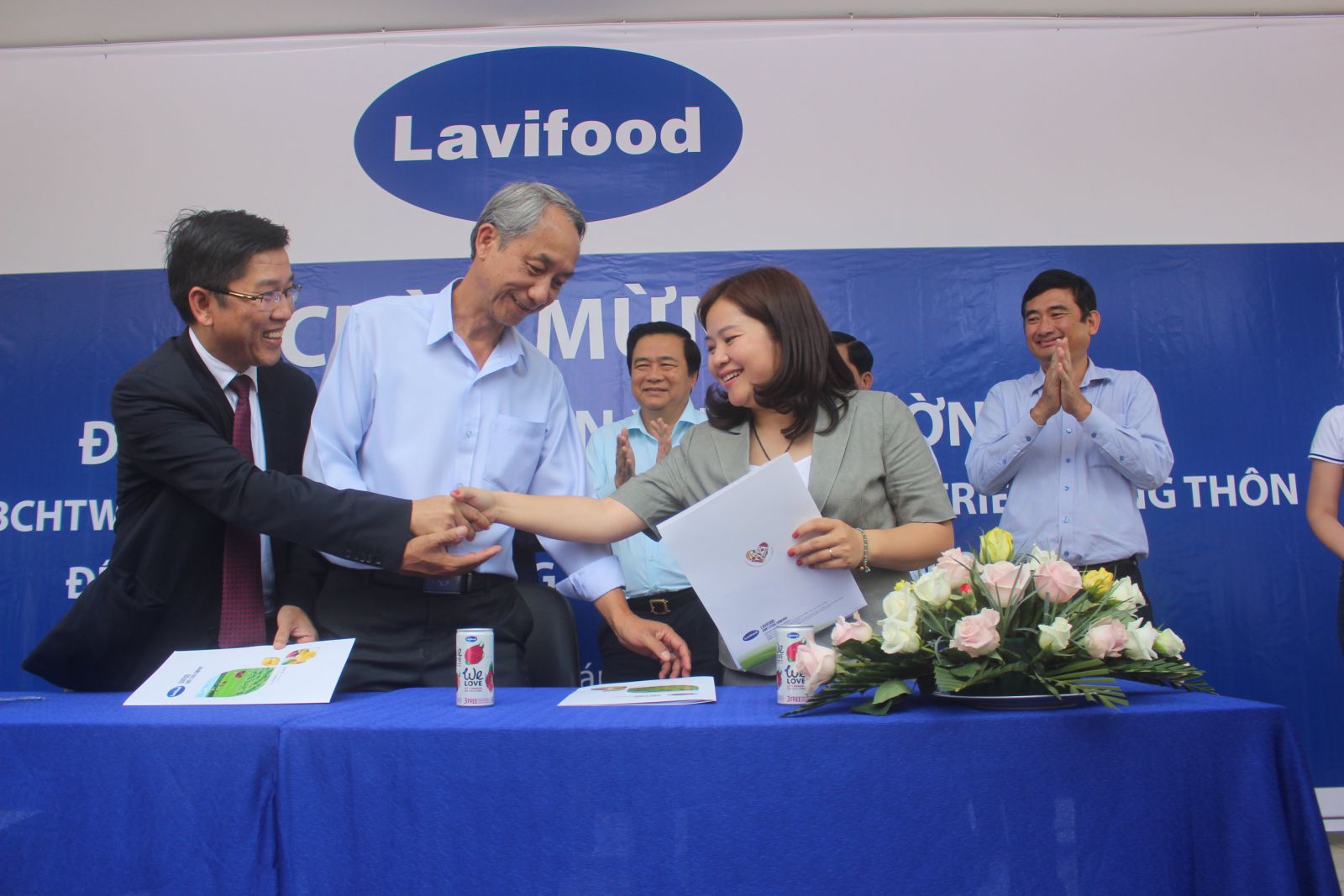 SCB, Lavifood và Quỹ Khởi Nghiệp Xanh ký cam kết đồng hành hỗ trợ nông dân Việt