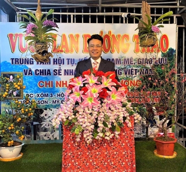 Nguyễn Văn Dương từ người thợ mộc nghèo đến tỷ phú nhờ đam mê hoa lan