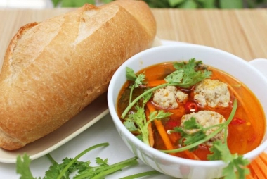 10 biến thể của món bánh mì thịt Việt Nam được hâm mộ nhất