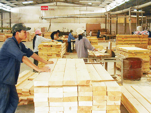 Để xuất khẩu gỗ của Việt Nam hưởng ưu đãi trong TPP: Không dễ!
