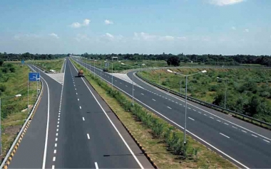 Phó Thủ tướng đốc thúc tiến độ, chất lượng dự án đường cao tốc Bắc - Nam phía Đông