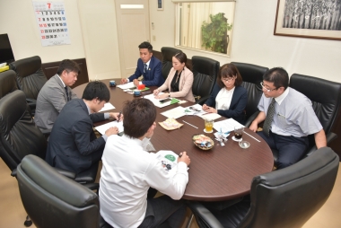 Yêu cầu khắt khe về chất lượng sản phẩm trong ngày làm việc thứ hai của CEO Thái Ngân tại Nhật Bản