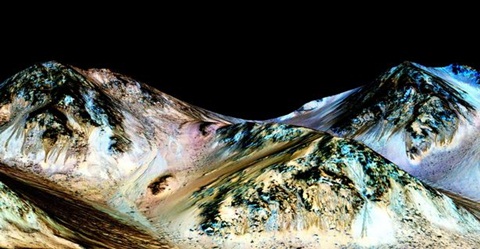 NASA khẳng định phát hiện dấu hiệu của nước lỏng trên sao Hỏa