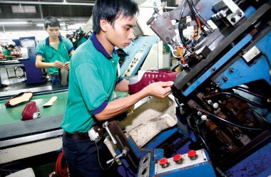 Năm 2015, chỉ số sản xuất toàn ngành công nghiệp ước tính tăng 9,8%