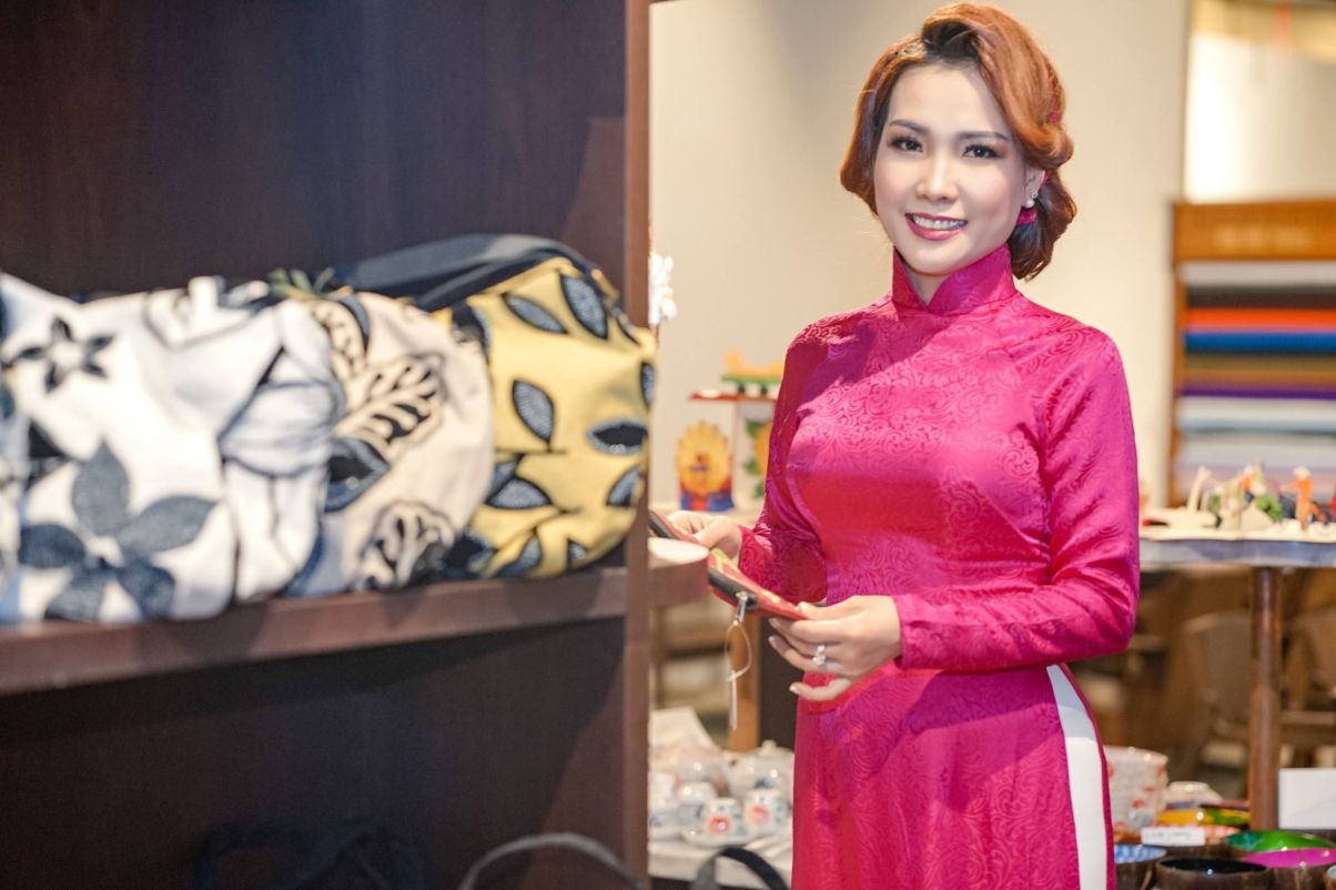 Thạc sỹ Đặng Gia Bena – bông hồng quyền lực của cuộc thi “Hoa hậu Thương hiệu Việt Nam”
