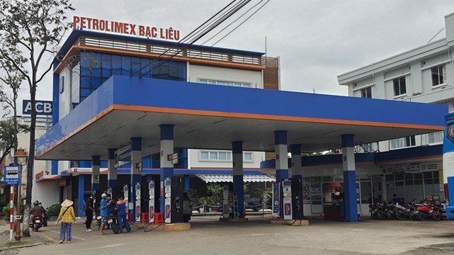 Giải pháp nâng cao động lực làm việc của người lao động  tại Petrolimex Bạc Liêu