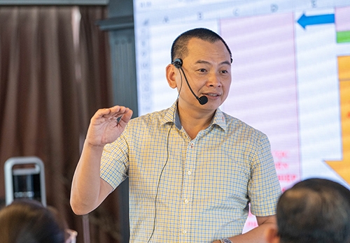 Ông Ngô Minh Tuấn, người sáng lập Trường huấn luyện Doanh nhân CEO Việt Nam Global