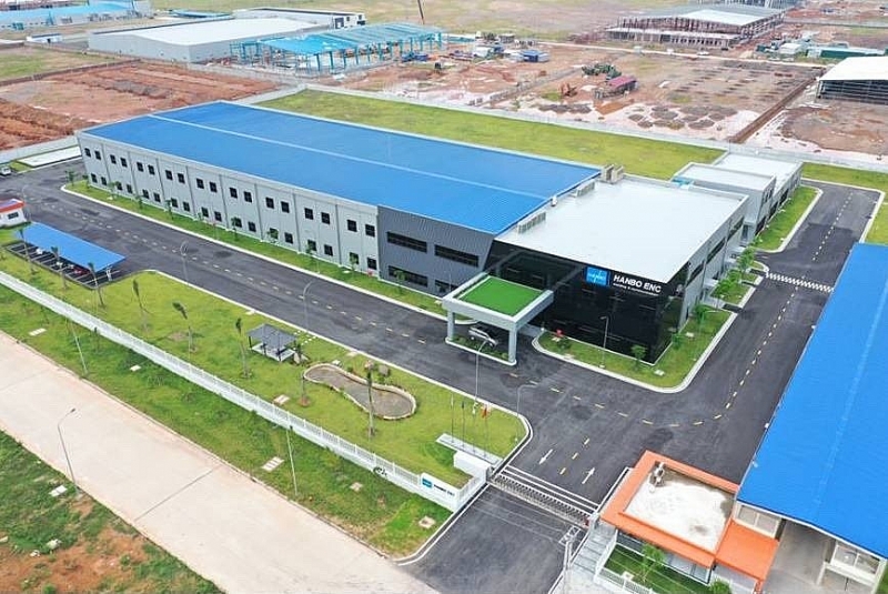 Tăng cường tháo gỡ khó khăn cho các KCN tỉnh Vĩnh Phúc Tăng cường tháo gỡ khó khăn cho các KCN tỉnh Vĩnh Phúc