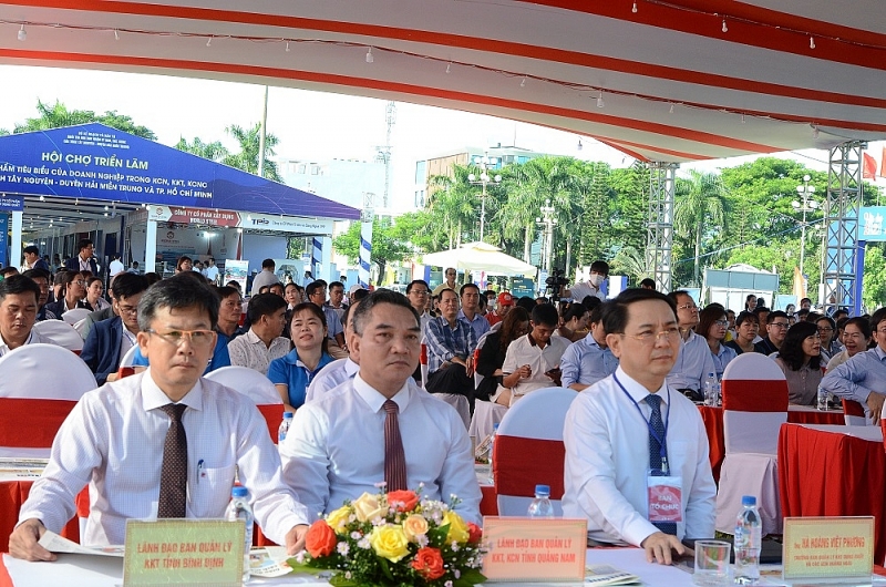 Quảng Ngãi: Khai mạc “Hội chợ triển lãm sản phẩm tiêu biểu của doanh nghiệp trong KCN, KKT, KCNC các tỉnh Tây Nguyên - Duyên hải miền Trung và thành phố Hồ Chí Minh, năm 2023”