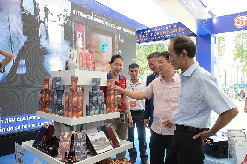 Quảng Ngãi: Khai mạc “"Hội chợ triển lãm sản phẩm tiêu biểu của doanh nghiệp trong KCN, KKT, KCNC các tỉnh Tây Nguyên - Duyên hải miền Trung và thành phố Hồ Chí Minh, năm 2023"