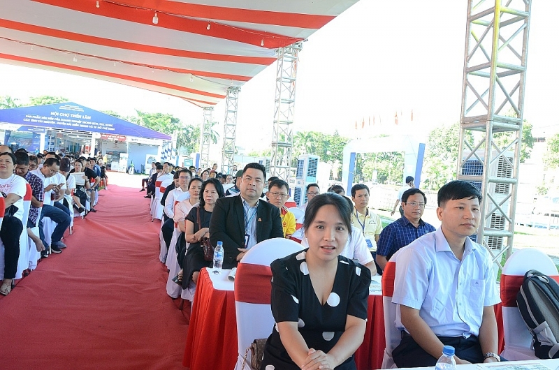 Quảng Ngãi: Khai mạc “"Hội chợ triển lãm sản phẩm tiêu biểu của doanh nghiệp trong KCN, KKT, KCNC các tỉnh Tây Nguyên - Duyên hải miền Trung và thành phố Hồ Chí Minh, năm 2023"