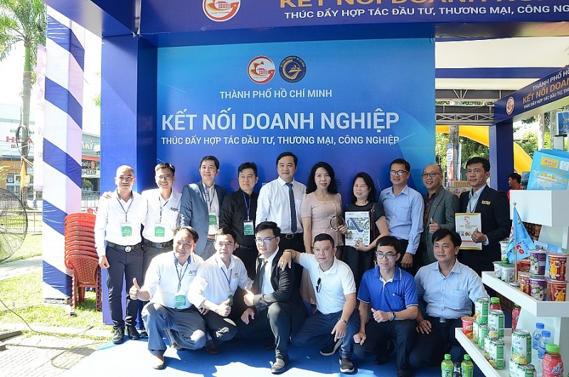 Quảng Ngãi: Dấu ấn Hội chợ triển lãm kết nối hợp tác đầu tư, thể thao và giao lưuvăn nghệ hướng về cộng đồng