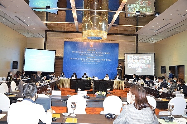 Toàn cảnh Diễn đàn Xúc tiến đầu tư vào các KCN, KKT Việt Nam năm 2021