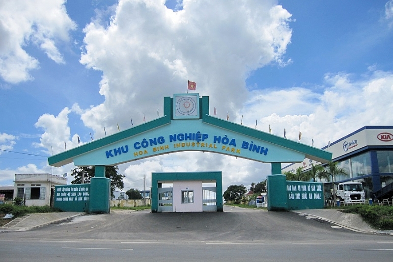 Tích cực cải thiện môi trường đầu tư trong các KCN, KKT tỉnh Kon Tum