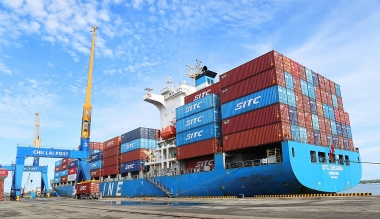 Các nhân tố ảnh hưởng đến phát triển dịch vụ logistics cho các doanh nghiệp FDI tại Việt Nam