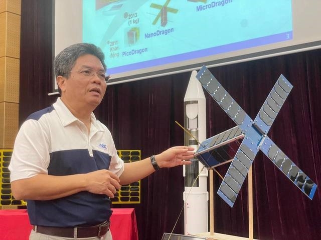Thế giới đang chuyển sang kỷ nguyên vũ trụ 4.0; Việt Nam tiếp tục phát triển vệ tinh quan sát Trái đất