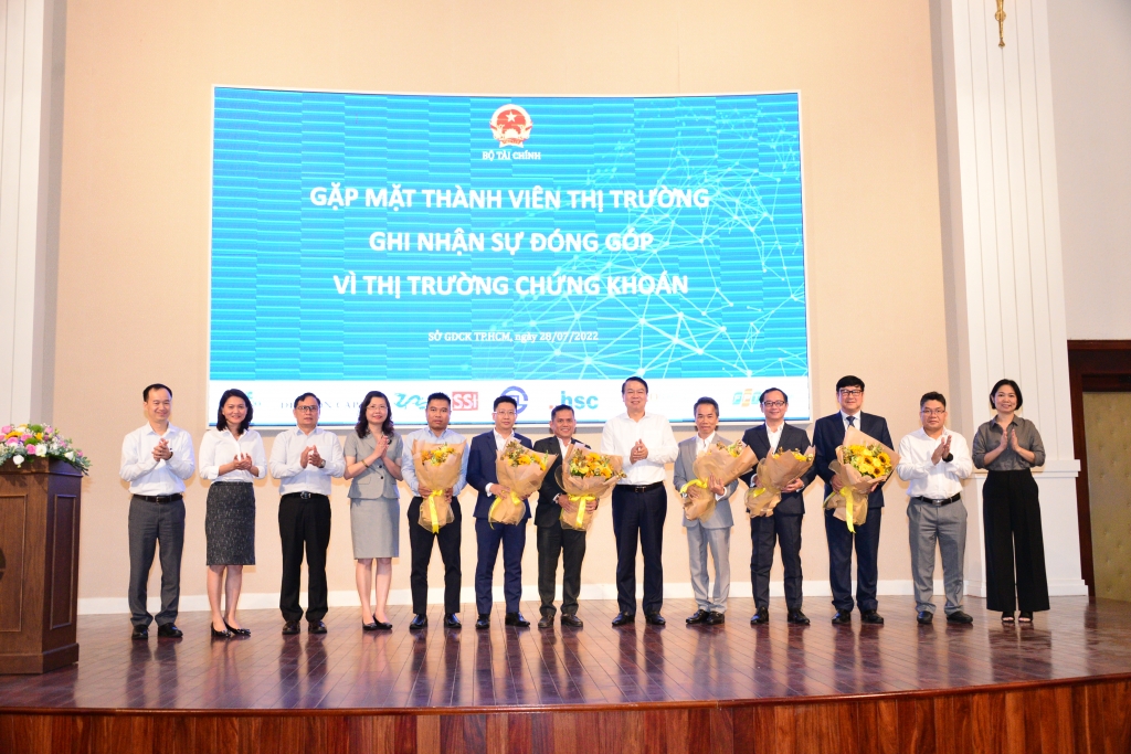 Sẽ tạo điều kiện thuận lợi nhất để hỗ trợ TTCK Việt Nam phát triển