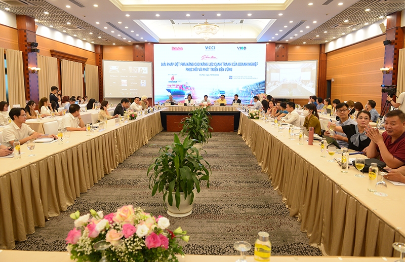 Nâng tầm năng lực cạnh tranh cho doanh nghiệp Việt, cách nào?