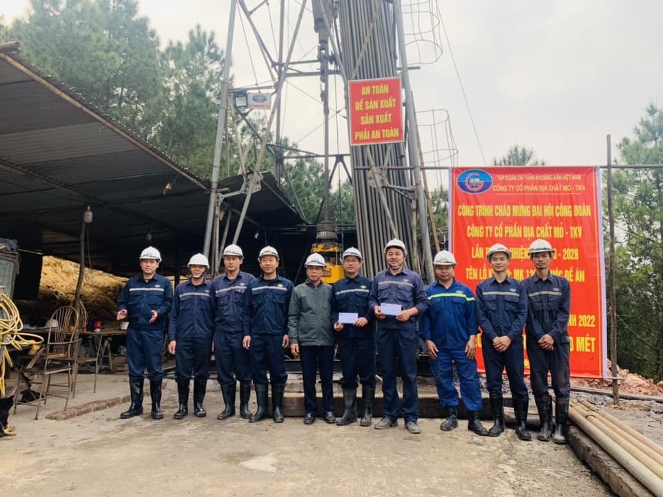 TKV hoàn thành lỗ khoan thăm dò đạt kỷ lục sâu nhất bể than Quảng Ninh