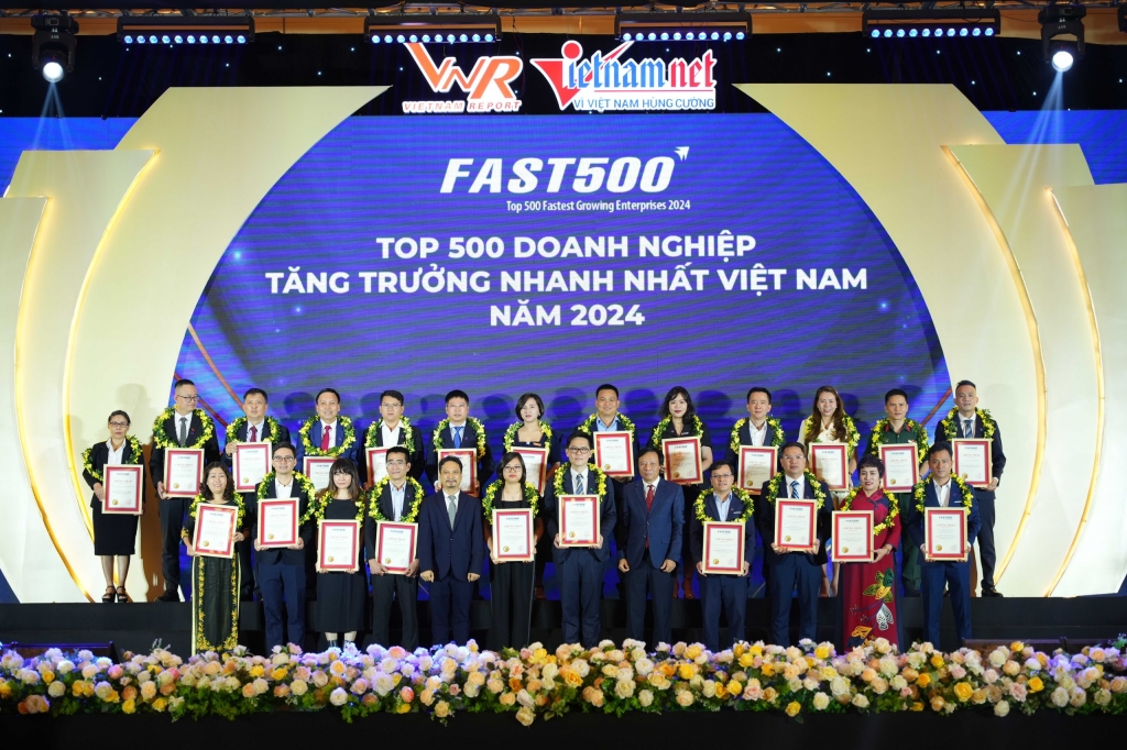 Vinh danh Top 500 doanh nghiệp tăng trưởng nhanh nhất Việt Nam và các “sếu
