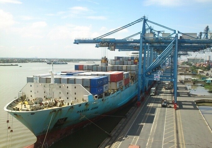 Phó Thủ tướng yêu cầu điều chỉnh thu phí sử dụng kết cấu hạ tầng cảng biển TPHCM