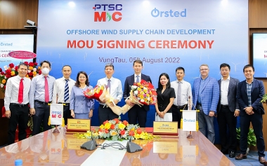Ørsted ký MOU hợp tác với PTSC M&C phát triển điện gió ngoài khơi