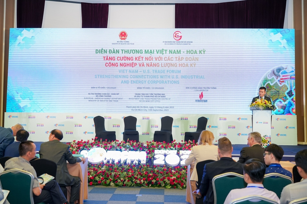 Thúc đẩy hợp tác kết nối doanh nghiệp Việt Nam và Hoa Kỳ về công nghiệp và năng lượng