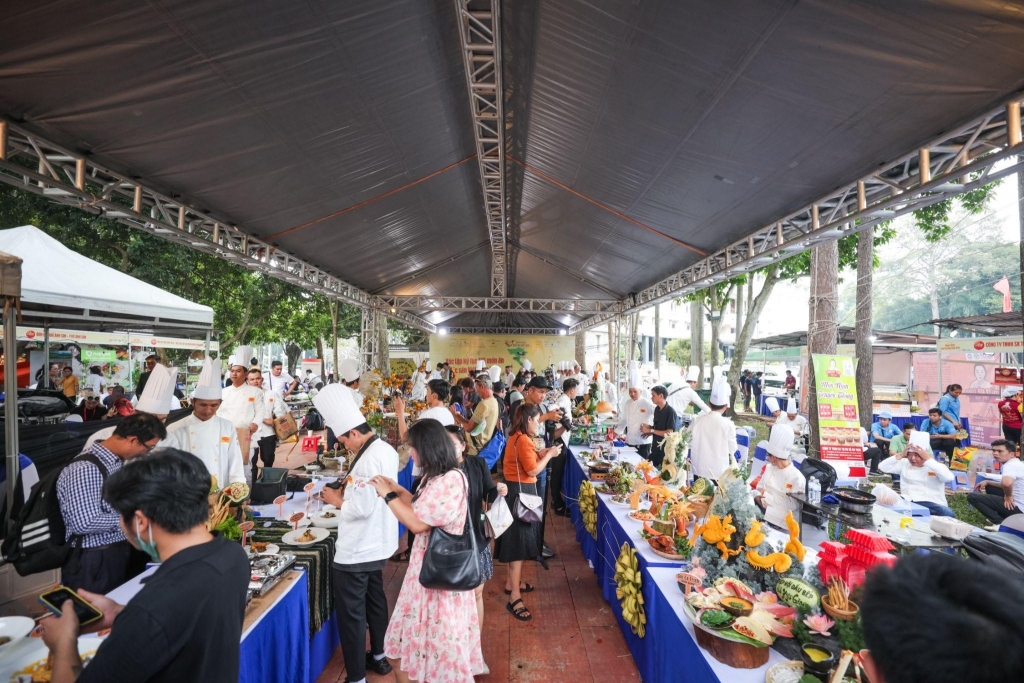 MAGGI đồng hành cùng Hiệp hội Du lịch TP. Hồ Chí Minh tổ chức Lễ hội 