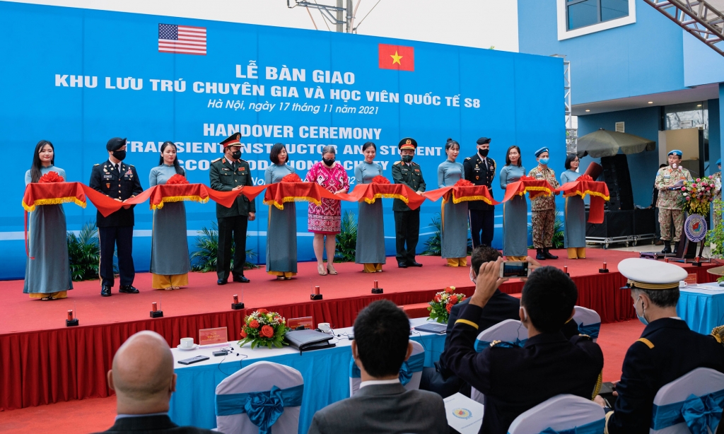 Hoa Kỳ bàn giao công trình cơ sở lưu trú trị giá 1 triệu USD cho Cục gìn giữ Hòa bình Việt Nam