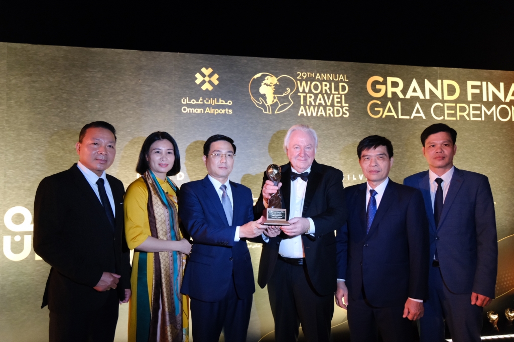 Tam Đảo nhận Giải thưởng du lịch quốc tế “Thị trấn điểm đến hàng đầu thế giới 2022”