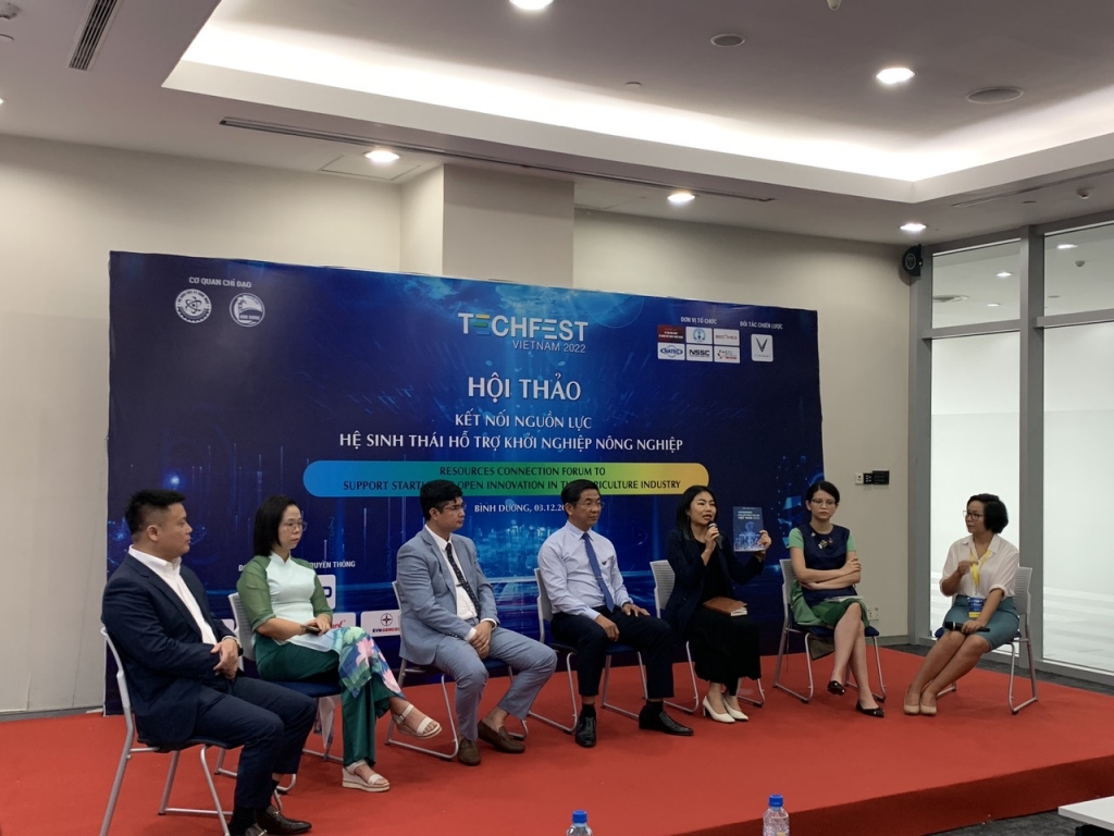 Báo cáo Hệ sinh thái Đổi mới sáng tạo mở Việt Nam 2022: Khai mở vùng đất sáng tạo
