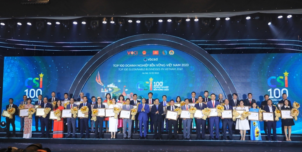 Vinh danh doanh nghiệp bền vững Việt Nam, tôn vinh văn hóa kinh doanh xanh và bền vững Vinh danh doanh nghiệp bền vững Việt Nam, tôn vinh văn hóa kinh doanh xanh và bền vững