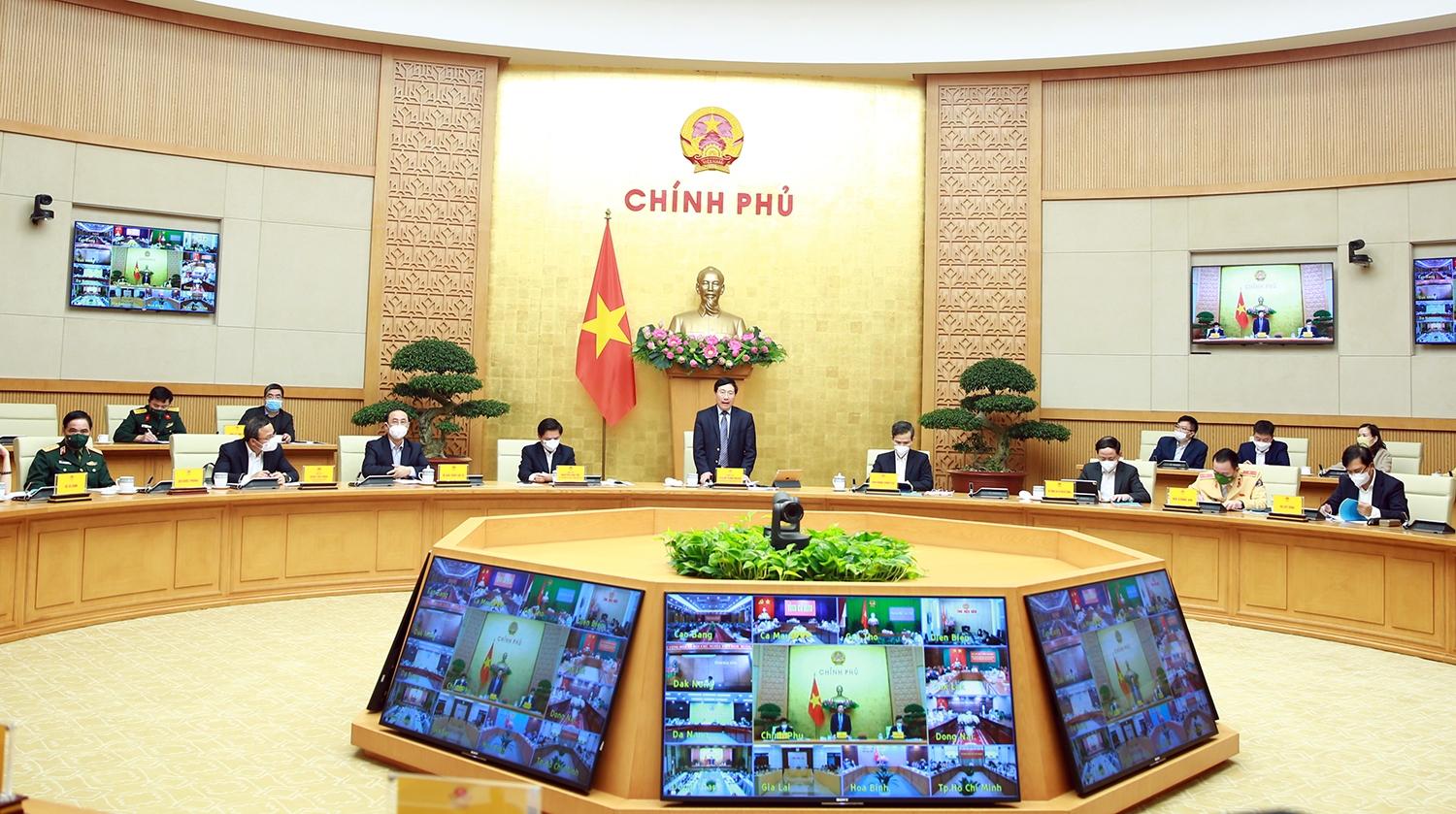 Phó Thủ tướng Phạm Bình Minh: Cần kiên trì xây dựng văn hoá giao thông an toàn