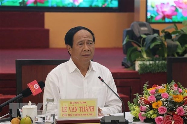 Phó Thủ tướng Lê Văn Thành: Khẩn trưởng hoàn thiện thủ tục để sớm triển khai 3 dự án cao tốc