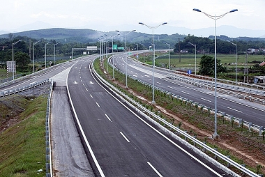 Trong năm 2023, phấn đầu khởi công cao tốc Ninh Bình - Nam Định - Thái Bình