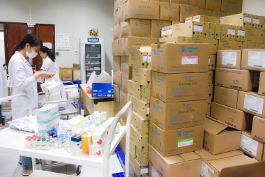 Các yếu tố ảnh hưởng đến khả năng triển khai hợp đồng thông minh trong chuỗi cung ứng dược phẩm tại các bệnh viện: Nghiên cứu tổng quan hệ thống