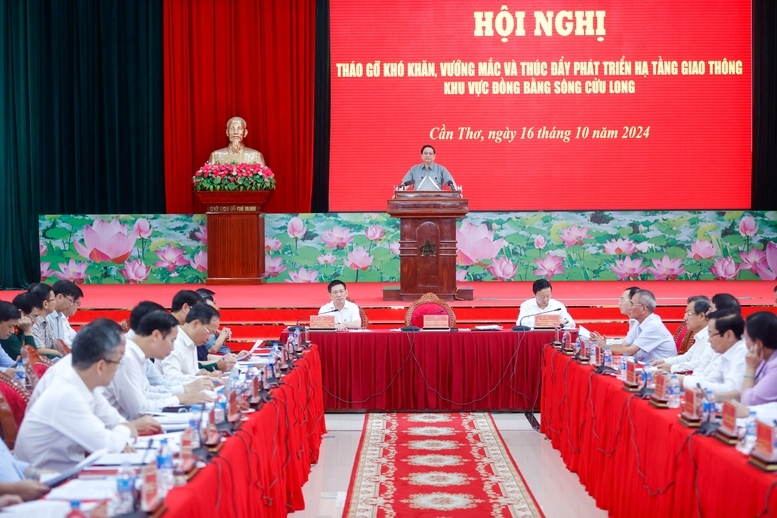 Phấn đấu đến hết năm 2025, cơ bản hoàn thành 600 km đường cao tốc vùng Đồng bằng sông Cửu Long