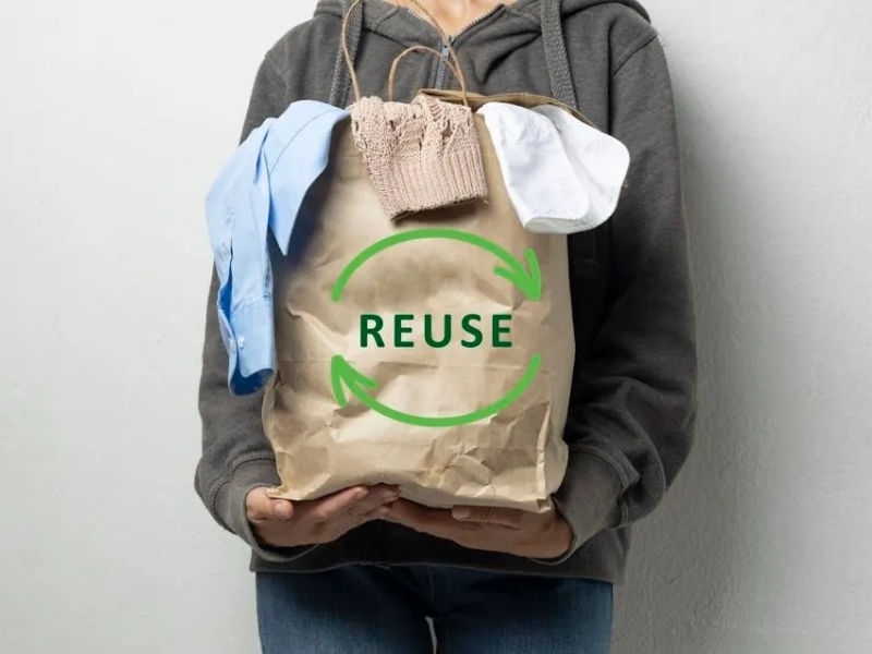 Đề xuất mô hình nghiên cứu ảnh hưởng của marketing bền vững đến hành vi tiêu dùng thời trang tuần hoàn tại Việt Nam