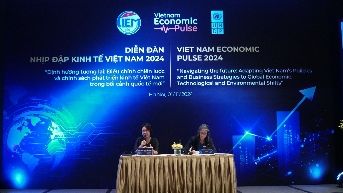 Kinh tế Việt Nam 2025: Nắm bắt các cơ hội để chuyển đổi