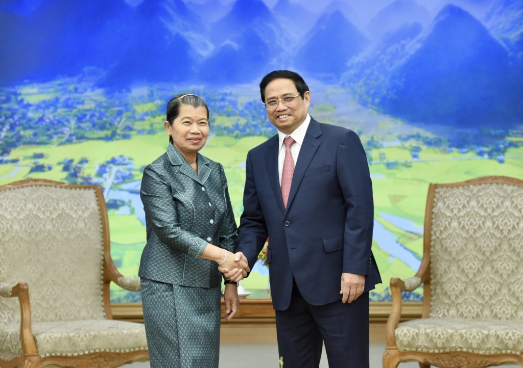 Việt Nam luôn dành ưu tiên hợp tác toàn diện với Campuchia