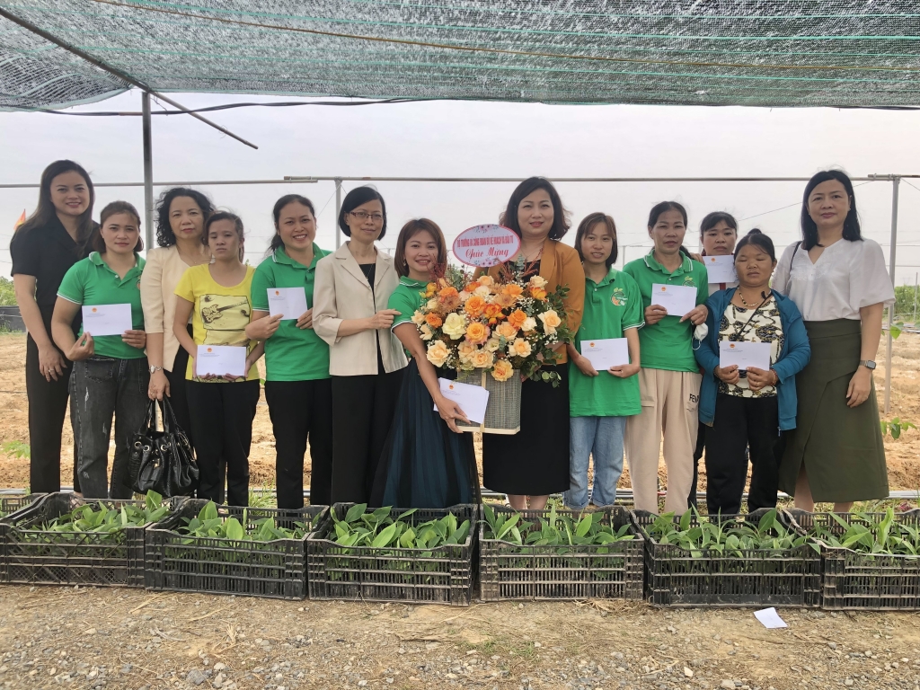 HTX Tâm Ngọc đón nhận hỗ trợ và sự quan tâm trong Ngày Doanh nhân Việt Nam