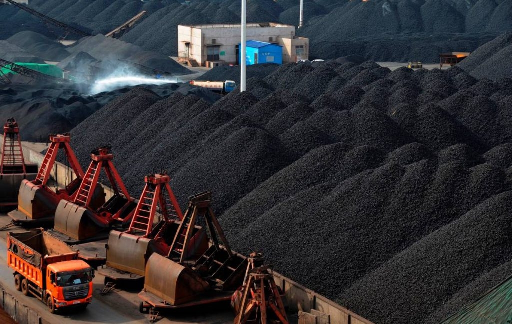 Việt Nam sẽ không được nhập khẩu than từ Indonesia trong tháng 1/2022
