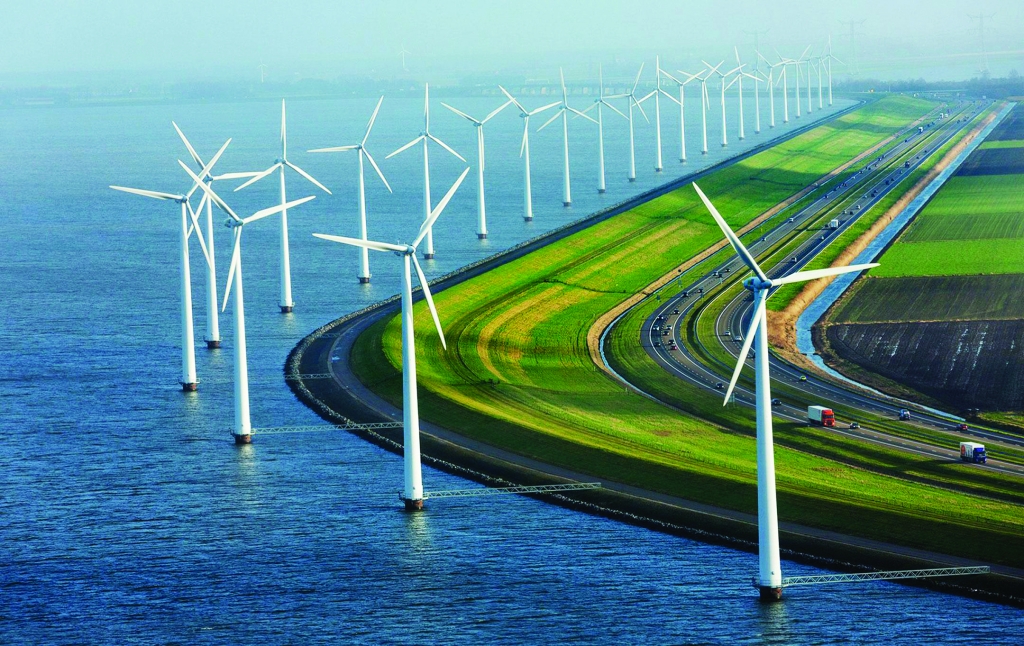 EVN đề xuất phát triển điện gió ngoài khơi vịnh Bắc Bộ