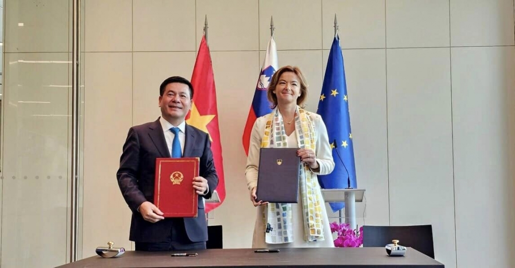 Thúc đẩy hợp tác giữa Việt Nam và Slovenia trong lĩnh vực công nghệ cao, thương mại và dịch vụ số